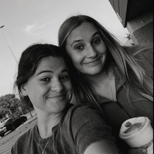 Meet your Posher, Madelyn